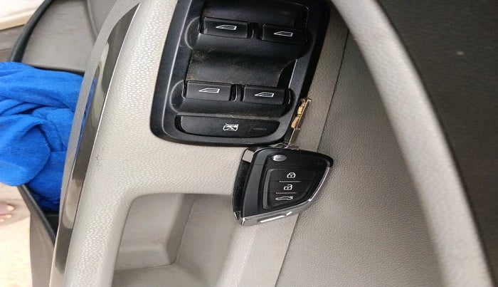 2015 Ford Ecosport TITANIUM 1.5L PETROL AT, Petrol, Automatic, 1,10,131 km, interior