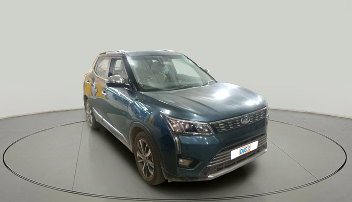 2019 Mahindra XUV300 W8 (O) 1.5 DIESEL, Diesel, Manual, 1,30,398 km, exterior
