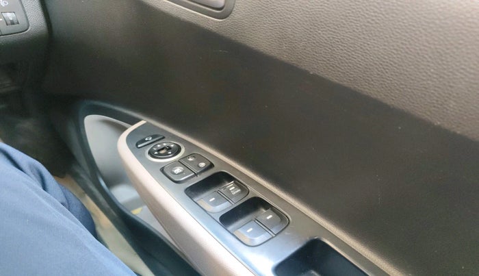 2014 Hyundai Grand i10 ASTA 1.1 CRDI, Diesel, Manual, 1,20,302 km, interior