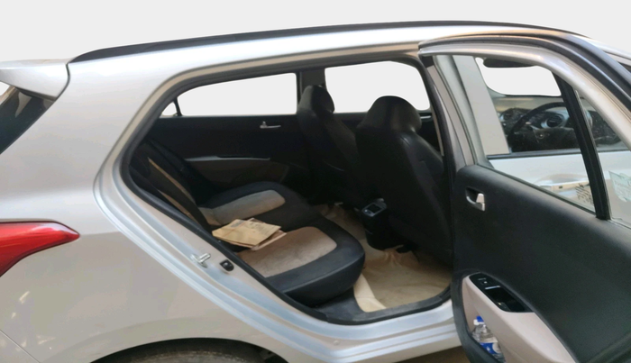 2014 Hyundai Grand i10 ASTA 1.1 CRDI, Diesel, Manual, 1,20,302 km, interior