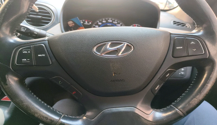 2014 Hyundai Grand i10 ASTA 1.1 CRDI, Diesel, Manual, 1,20,302 km, interior