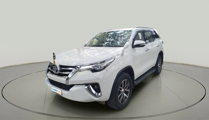 2017 Toyota Fortuner 2.8 4X4 AT, Diesel, Automatic, 2,25,836 km, exterior