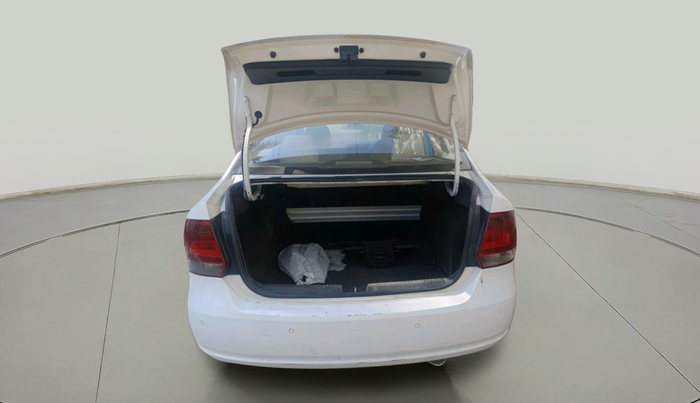 2012 Volkswagen Vento HIGHLINE DIESEL 1.6, Diesel, Manual, 1,32,490 km, exterior