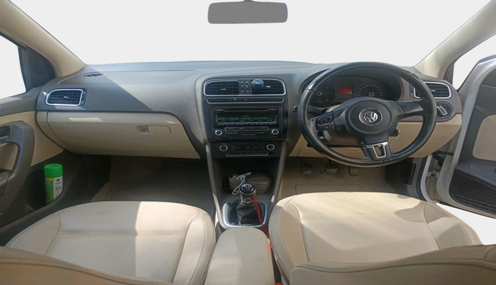 2012 Volkswagen Vento HIGHLINE DIESEL 1.6, Diesel, Manual, 1,32,490 km, interior