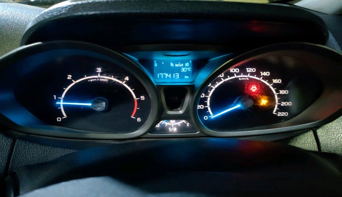 2013 Ford Ecosport TITANIUM 1.5L DIESEL, Diesel, Manual, 1,77,413 km, interior