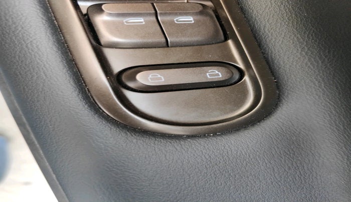 2025 MG Windsor EV Essence, Electric, Automatic, 9,089 km, interior