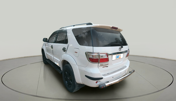 2011 Toyota Fortuner 3.0 4X4 MT, Diesel, Manual, 1,39,797 km, exterior