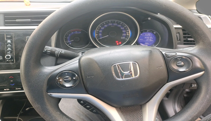 2017 Honda WR-V 1.5L I-DTEC VX MT, Diesel, Manual, 1,47,012 km, interior
