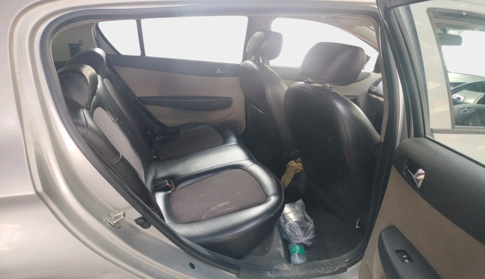 2012 Hyundai i20 MAGNA 1.2, Petrol, Manual, 75,521 km, interior