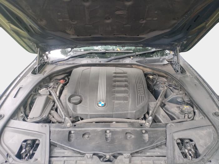 2011 BMW 5 Series 530 D, Diesel, Automatic, 1,66,409 km, exterior