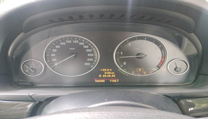 2011 BMW 5 Series 530 D, Diesel, Automatic, 1,66,406 km, interior