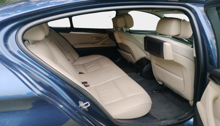 2011 BMW 5 Series 530 D, Diesel, Automatic, 1,66,406 km, interior