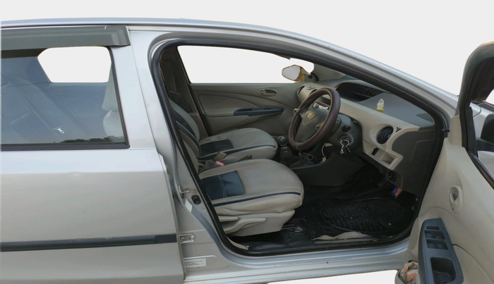 2014 Toyota Etios GD, Diesel, Manual, 1,64,518 km, interior
