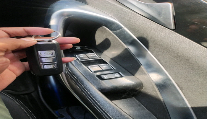 2019 MG HECTOR SHARP 2.0 DIESEL, Diesel, Manual, 1,55,324 km, interior