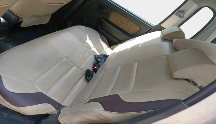 2010 Maruti Wagon R 1.0 VXI, Petrol, Manual, 32,210 km, interior