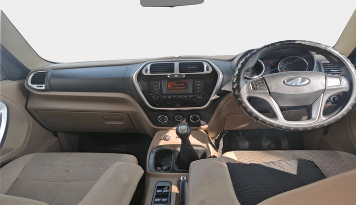 2019 Mahindra TUV300 T8, Diesel, Manual, 1,28,291 km, interior