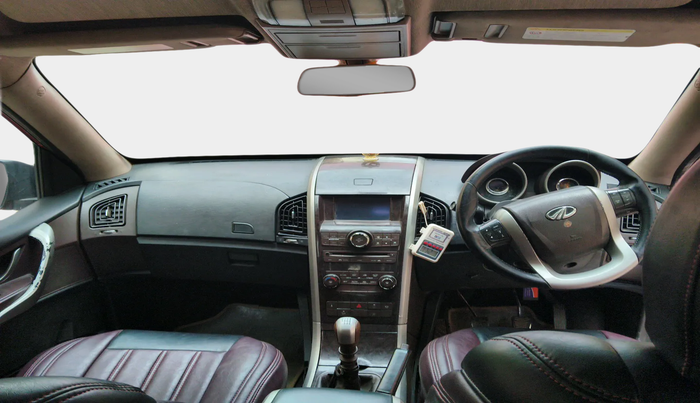 2012 Mahindra XUV500 W8, Diesel, Manual, 1,53,307 km, interior