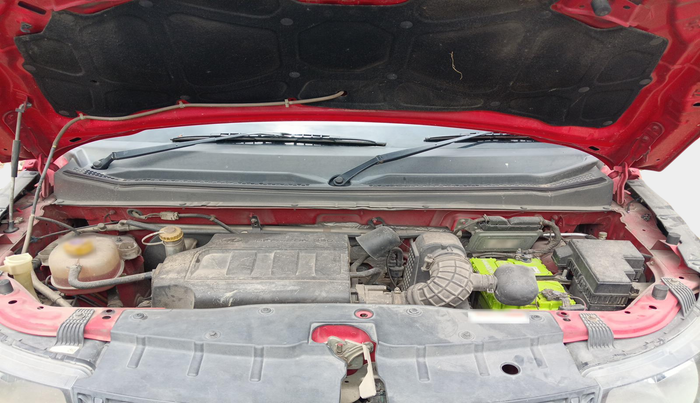 2018 Mahindra KUV 100 NXT K4+ P 6 STR, Petrol, Manual, 82,469 km, exterior
