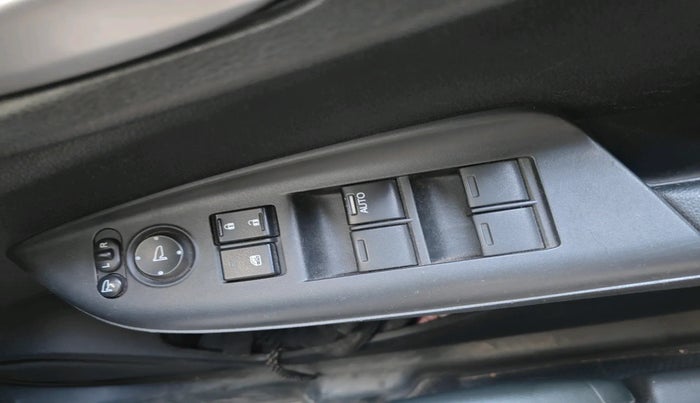 2018 Honda WR-V 1.2L I-VTEC VX MT, Petrol, Manual, 39,895 km, interior