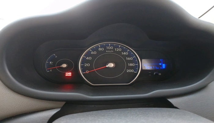 2014 Hyundai i10 SPORTZ 1.1 LPG, Petrol, Manual, 96,411 km, interior