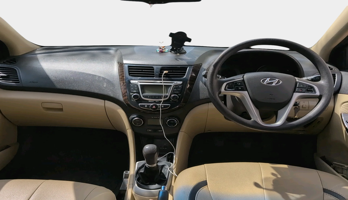 2011 Hyundai Verna FLUIDIC 1.6 VTVT SX, Petrol, Manual, 72,125 km, interior