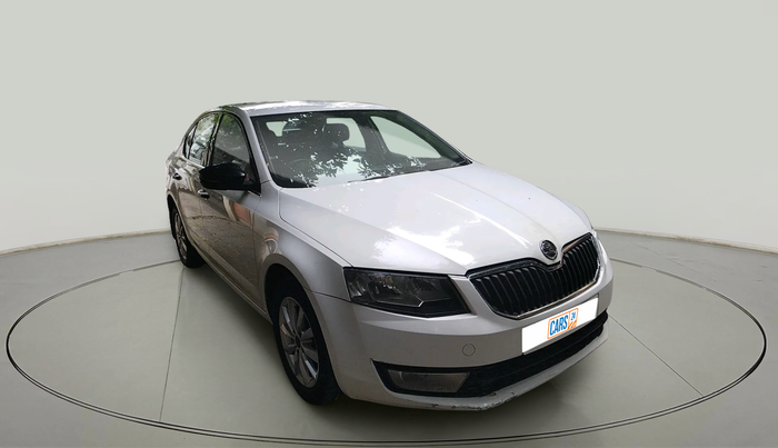 2013 Skoda Octavia ELEGANCE 2.0 TDI AT, Diesel, Automatic, 1,19,684 km, exterior