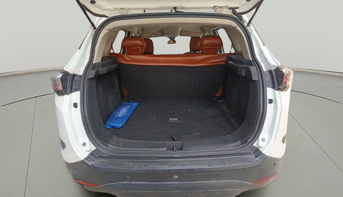2020 Tata Harrier XE 2.0L KRYOTEC, Diesel, Manual, 1,26,681 km, exterior