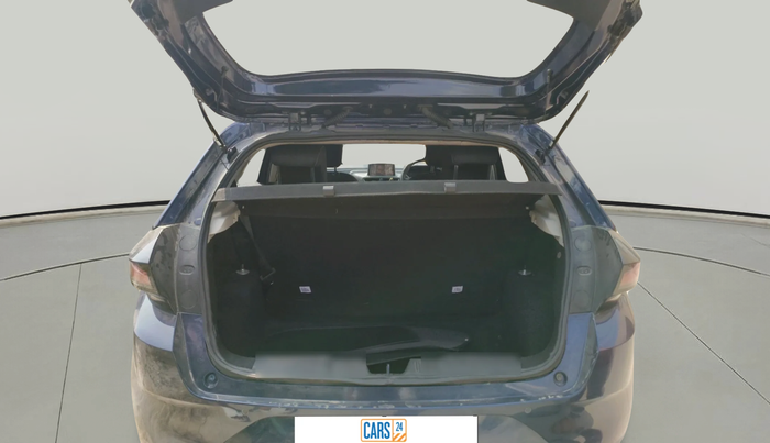 2024 Tata ALTROZ XZ DIESEL, Diesel, Manual, 40,020 km, exterior