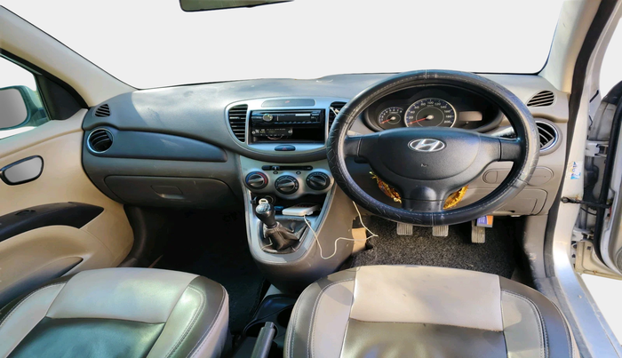 2010 Hyundai i10 MAGNA 1.2, Petrol, Manual, 1,33,914 km, interior