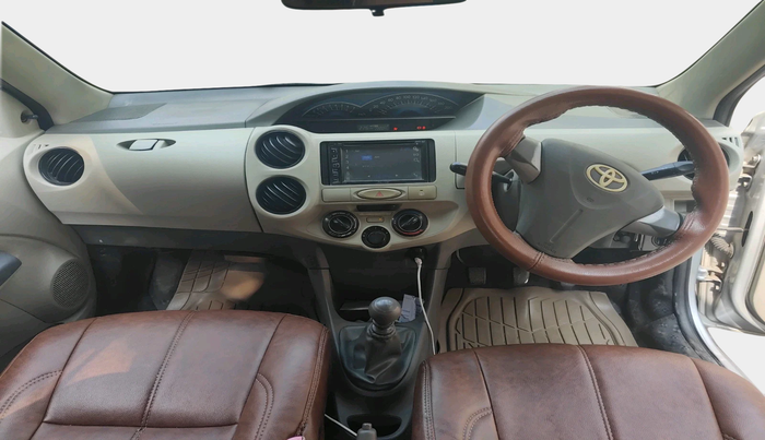 2015 Toyota Etios GD, Diesel, Manual, 2,28,504 km, interior