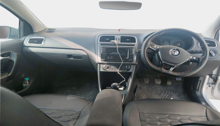 2022 Volkswagen Polo HIGHLINE PLUS 1.0, Petrol, Manual, 29,767 km, interior