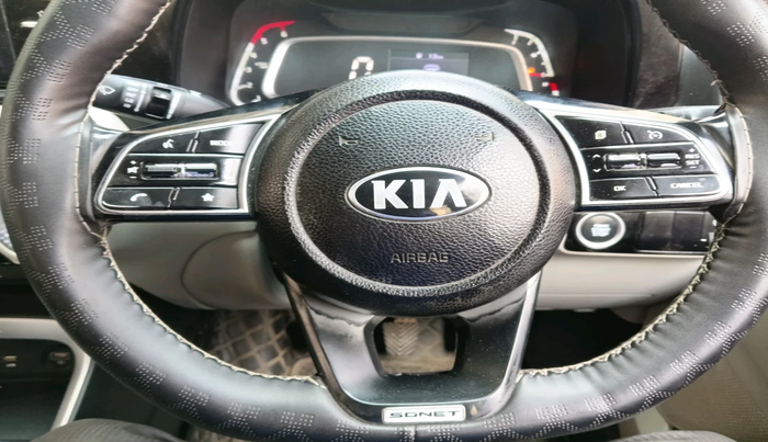 2020 KIA SONET HTK PLUS 1.5, Diesel, Manual, 1,29,918 km, interior
