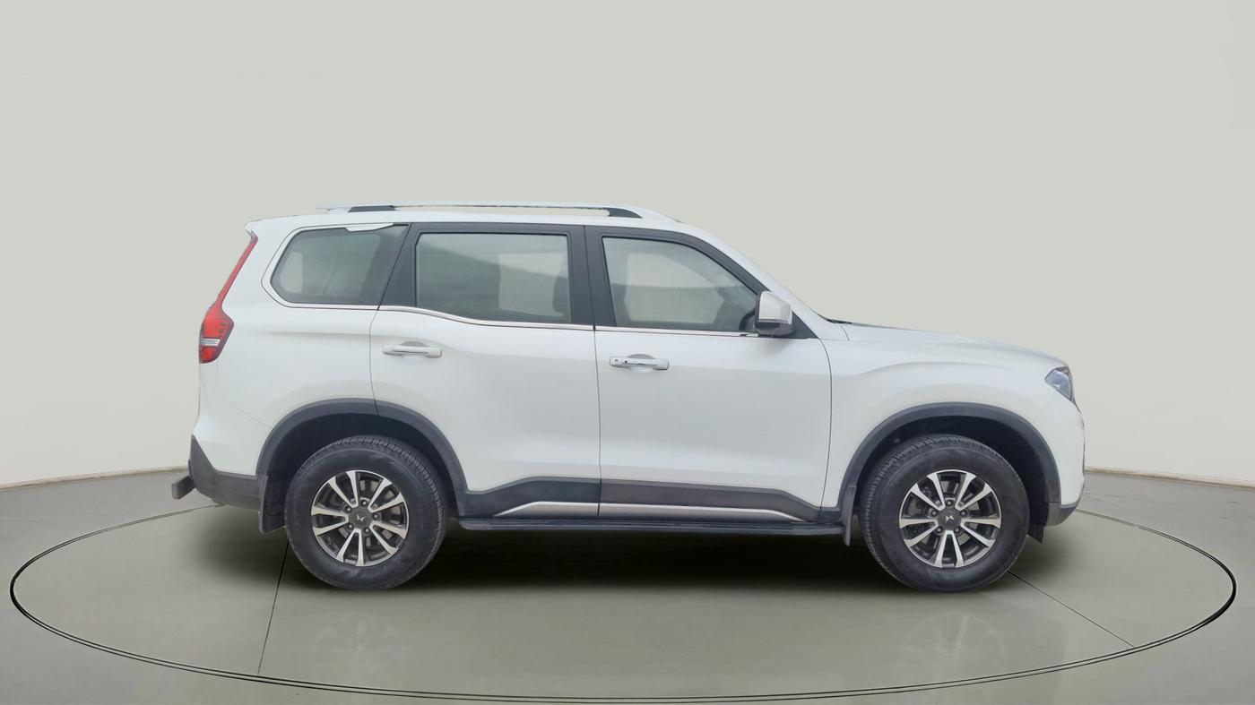 2022 Mahindra SCORPIO-N Z8 L PETROL MT 7 STR, Petrol, Manual, 10,268 km, exterior