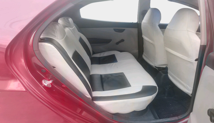 2015 Hyundai Eon ERA +, Petrol, Manual, 1,03,839 km, interior