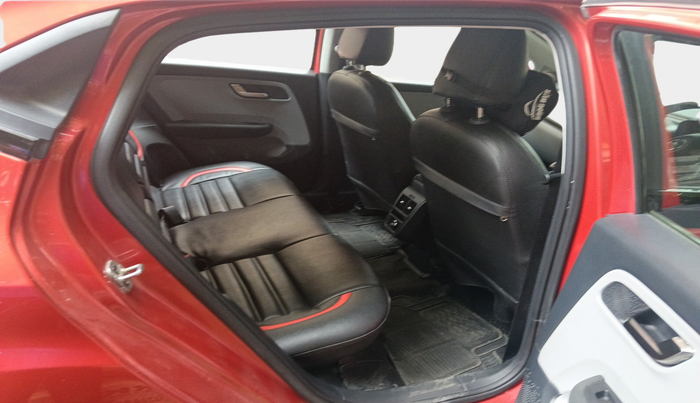 2020 Tata ALTROZ XZ PETROL, Petrol, Manual, 33,688 km, interior