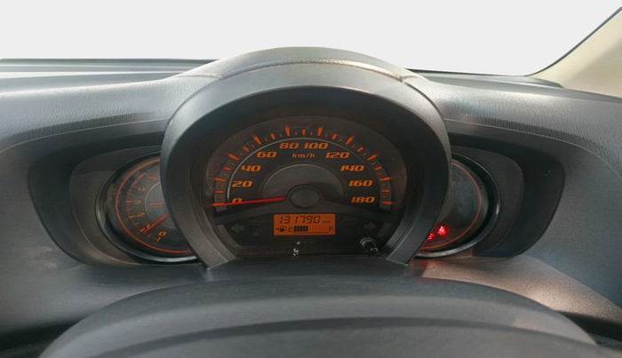 2014 Honda Amaze 1.5L I-DTEC S, Diesel, Manual, 1,31,790 km, interior