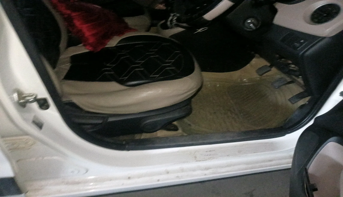 2015 Hyundai Xcent S 1.2, Petrol, Manual, 65,055 km, interior