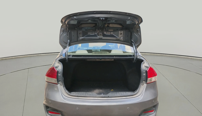 2015 Maruti Ciaz VDI+ SHVS, Diesel, Manual, 1,17,326 km, exterior