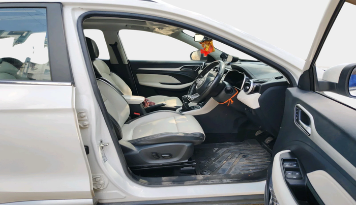 2022 MG ASTOR SHARP 1.5 MT, Petrol, Manual, 68,392 km, interior