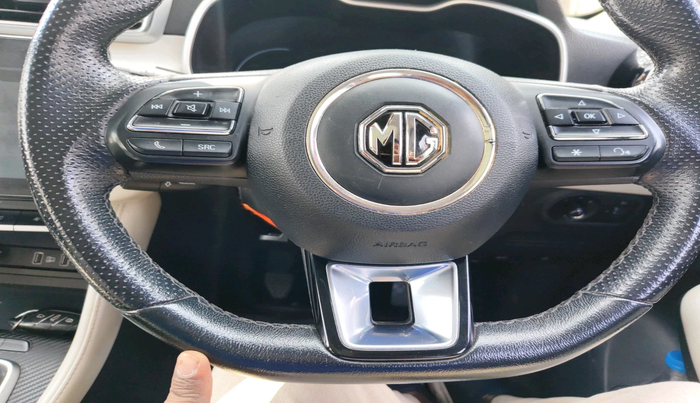 2022 MG ASTOR SHARP 1.5 MT, Petrol, Manual, 68,392 km, interior