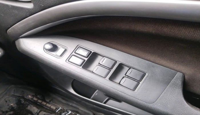 2022 Maruti BREZZA ZXI SMART HYBRID , Petrol, Manual, 4,877 km, interior