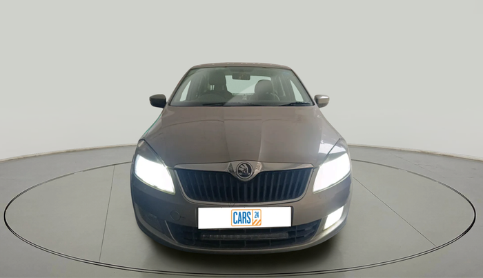 2014 Skoda Rapid 1.5 TDI CR AMBITION PLUS, Diesel, Manual, 1,60,973 km, exterior