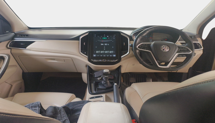 2021 MG HECTOR SHARP 2.0 DIESEL, Diesel, Manual, 17,60,000 km, interior