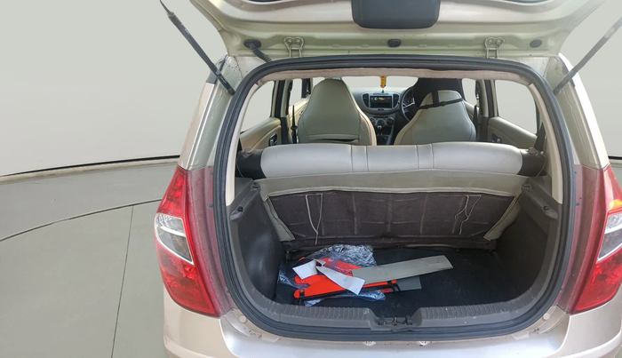 2010 Hyundai i10 MAGNA 1.1, Petrol, Manual, 84,796 km, exterior