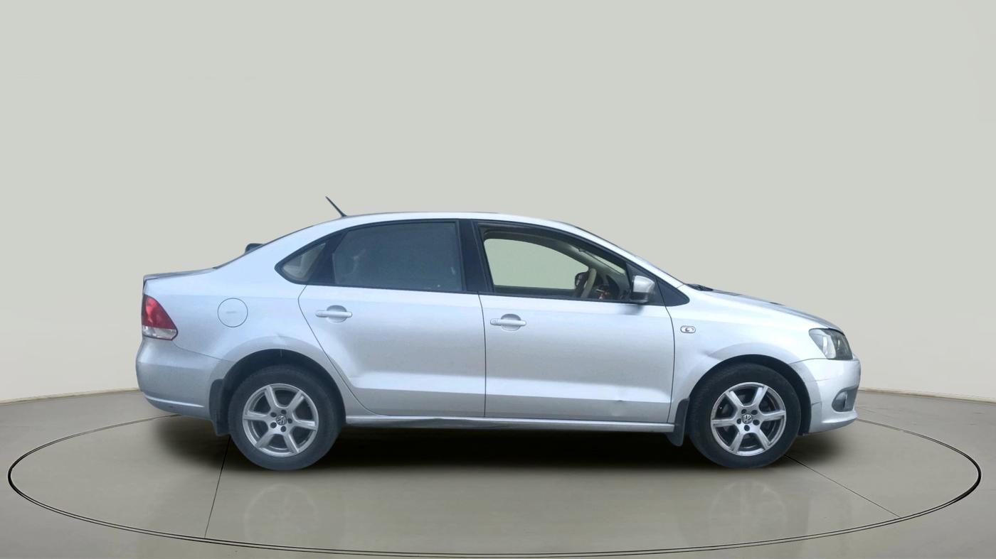 2014 Volkswagen Vento HIGHLINE 1.6 MPI, Petrol, Manual, 68,204 km, exterior