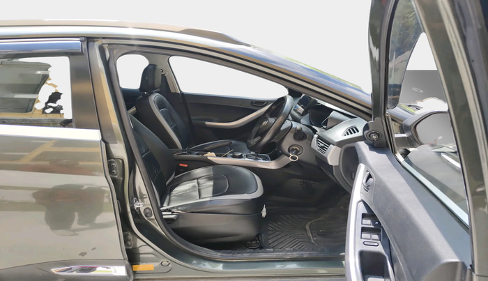 2021 Tata NEXON XMA SUNROOF PETROL, Petrol, Automatic, 55,156 km, interior