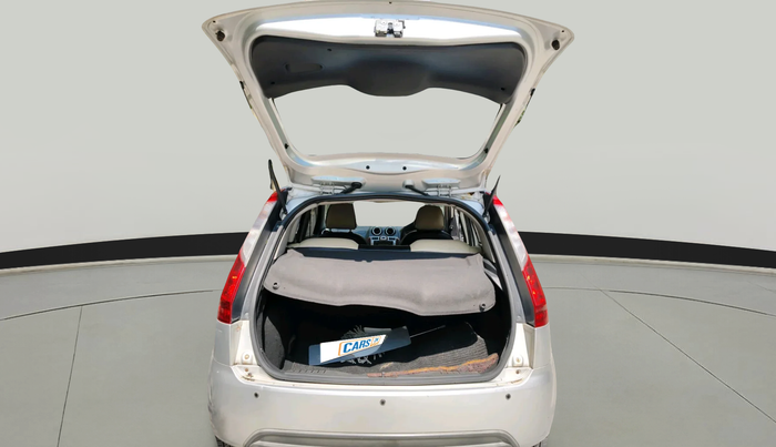 2012 Ford Figo TITANIUM 1.2 PETROL, Petrol, Manual, 1,05,091 km, exterior