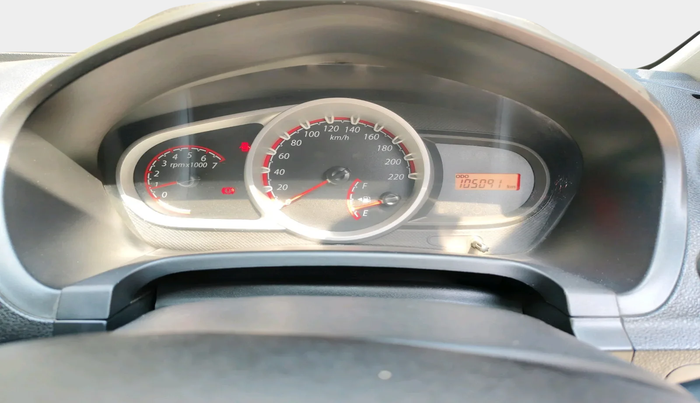 2012 Ford Figo TITANIUM 1.2 PETROL, Petrol, Manual, 1,05,091 km, interior