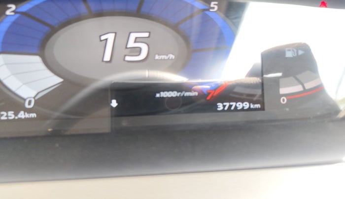 2021 Nissan MAGNITE XV MT, Petrol, Manual, 37,799 km, interior