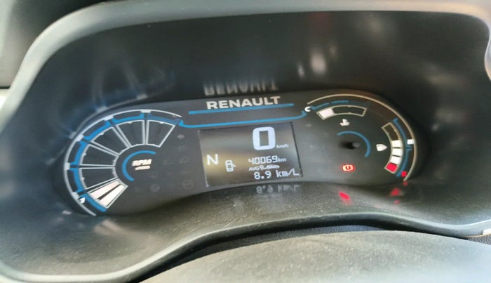 2020 Renault TRIBER RXZ AMT, Petrol, Automatic, 40,069 km, interior